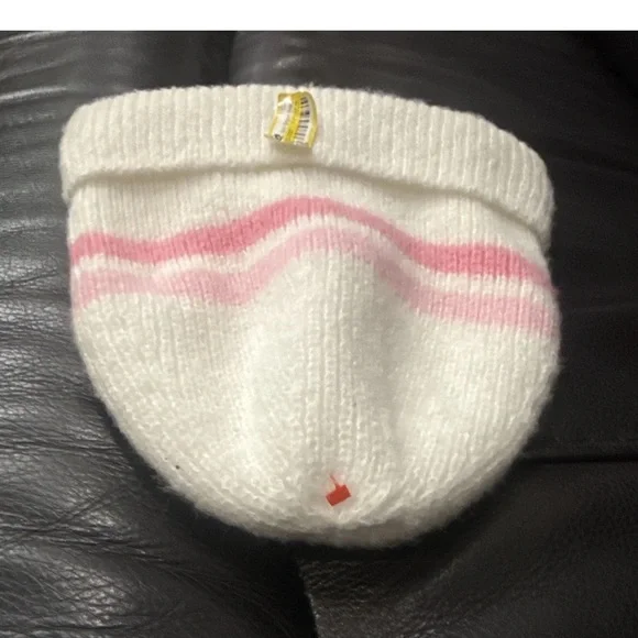 Kids' Beanie Hat - Cat & Jack™…30 - Picture 4 of 8